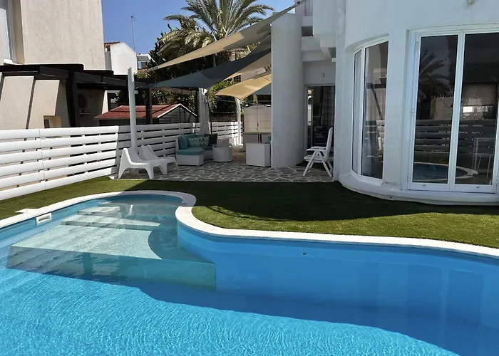 Vila Alkyoni Protaras